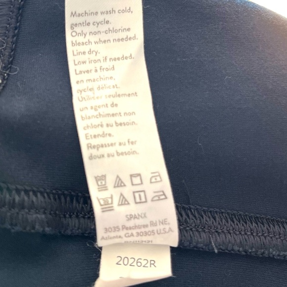 Spanx Navy Wide Waistband Fitted Compression size M - Picture 11 of 15